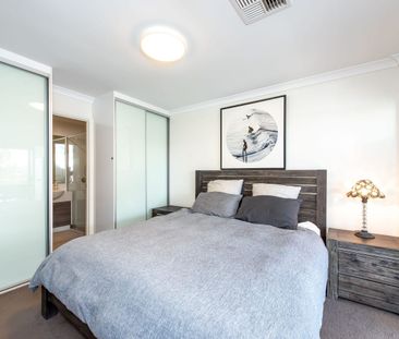 FULLY FURNISHED PROPERTY IN SCARBOROUGH READY FOR SUMMER! - Photo 6
