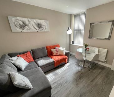 1 bedroom in a house share to rent - Photo 1