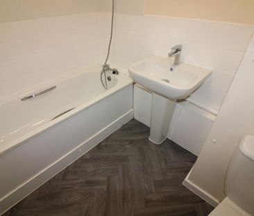 2 bedroom maisonette to rent - Photo 5