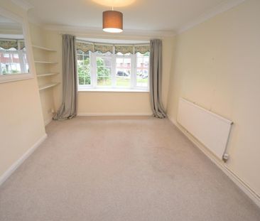 3 bedroom end of terrace house to rent - Photo 3