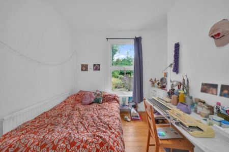 6 bedroom terraced house to rent - Photo 5