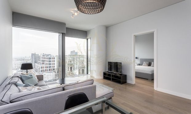 Warszawa, Śródmieście, Twarda - Photo 1