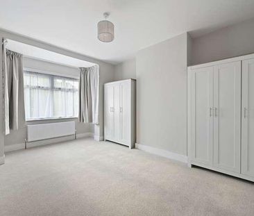 Wood Lane, London, NW9 - Photo 3