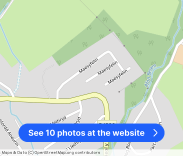 Maesyfelin, Pontyberem, Carmarthenshire - Photo 1