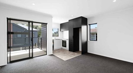 Two Bedroom - Sought after Beerescourt - Photo 2