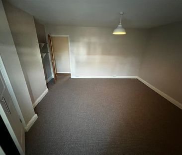 Elsing Road - Photo 2