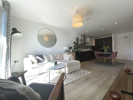 Quarry, Middlewood Locks - Photo 2