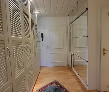 Einfach Zuhause! Möbliertes 1,5-Zimmer-Apartment mit Loggia in Behr... - Photo 1