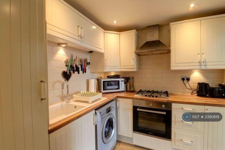 1 bedroom maisonette to rent - Photo 4