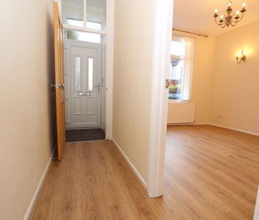 4 bedroom terraced house to rent - Photo 4