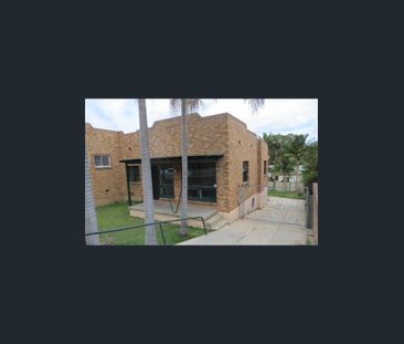 What a convenient location - close to Transport, Pre-school, Primar... - Photo 6