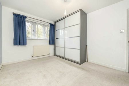 Telegraph Place, Canary Wharf, E14 - Photo 3