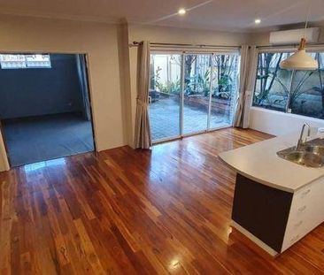 Charming Home with Flexible Layout - Photo 1