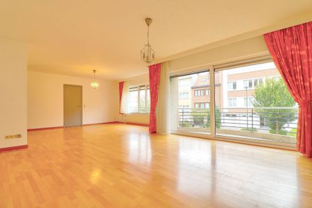 Appartement - à louer - Photo 2