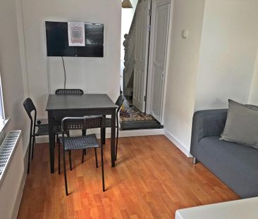 5 bedroom house to rent - Photo 1