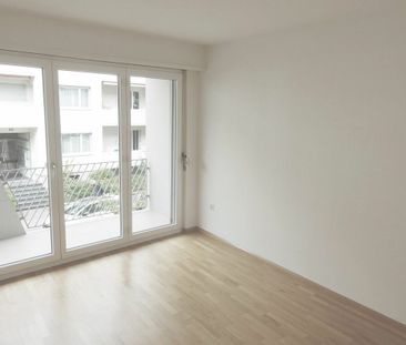 moderne 2-Zimmerwohnung im 2. Obergeschoss - Photo 3