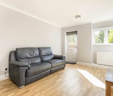 Shilling Place, W7, London - Photo 4