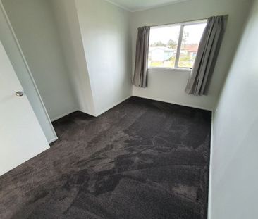 11 Palermo Place, Clover Park, Auckland - Photo 3