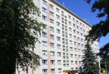 Mit Blick ins Grüne gelegene 2-Raum-Wohnung mit Balkon - Foto 2