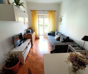 Apartamento T2 sem móveis para arrendamento em Paço de Arcos. - Photo 3