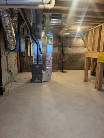 For Lease - 11389 Leslie Street, Richmond Hill, Ontario - Photo 3