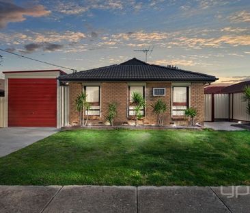3 BEDROOM & STUDY MASSIVE CARPORT HUGE GARAGE AREA - Photo 4