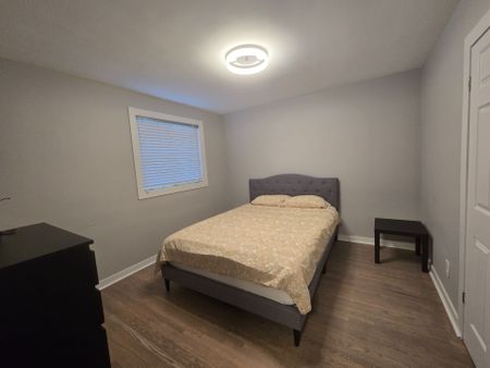 For Lease - 20 Mill Street, Markham, Ontario - Photo 4