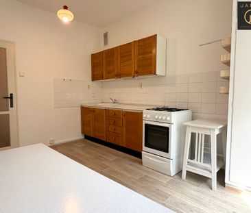 Pronájem bytu 2+1 65 m², Nučická, Praha - Photo 3