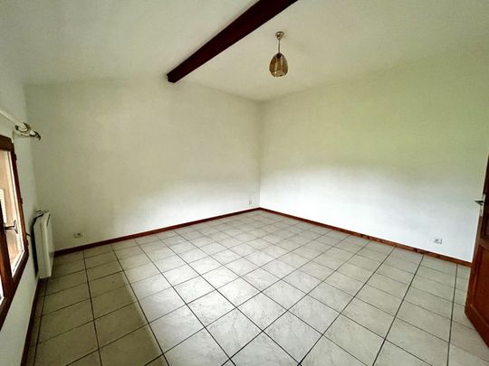 Location Appartement 4 pièces 63m² ST JEOIRE PRIEURE 73190 - Photo 1