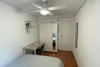 Carrer Ferrandis Luna, Manises, Valencian Community 46940