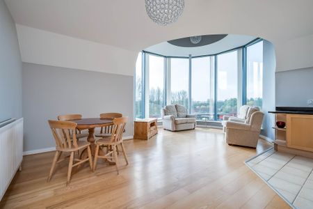 65 Park Royal, 841F Lisburn Road, BELFAST, BT9 7GY - Photo 3