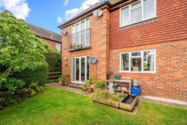 The Willows, Bluehouse Lane, RH8 - Photo 1