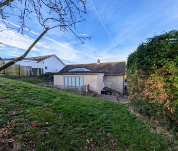 3 bedroom detached bungalow to rent - Photo 4