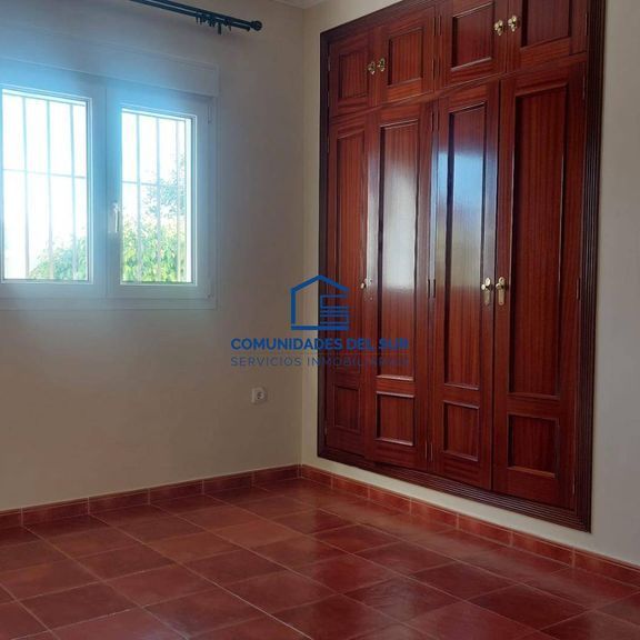 3 room luxury Detached House for rent in El Puerto de Santa María, Spain - Foto 1