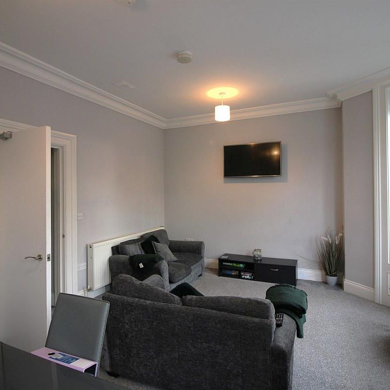 Apt 2, 81 Stockmans Lane, Belfast BT9 7JD - Photo 1