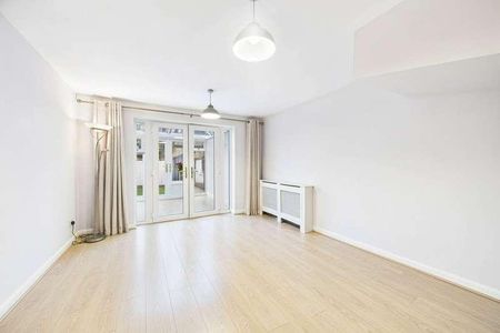 Myers Way, Frimley, Camberley, Surrey, GU16 - Photo 5