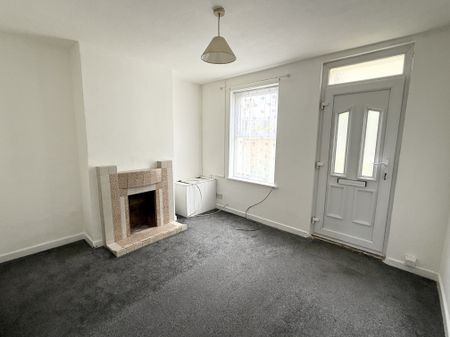 Bevan Street West, Lowestoft - Photo 3