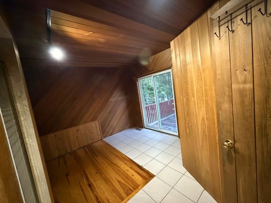 For Lease - 1571 19TH Avenue, Richmond Hill, Ontario - Photo 1