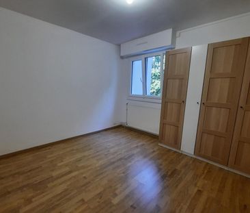 Louer appartement 4 pièces de 90 m² - Photo 4