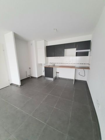Location Appartement 3 pièces 63m² AUSSONNE 31840 - Photo 2