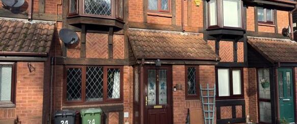 3 bedroom terraced house to rent - Photo 1