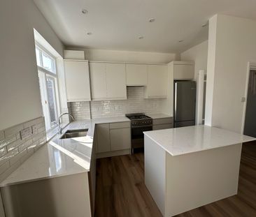 3 Bed Terraced House, Mayhill Road, SE7 - Photo 5