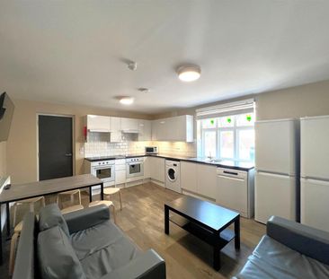 Stokes Croft, St Pauls, Bristol - Photo 1