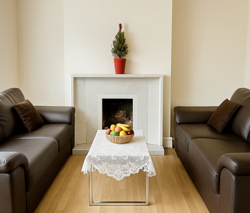 6 bedroom semi-detached house to rent - Photo 1