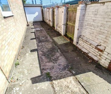 3 bed semi-detached house to rent in NE3 - Photo 1