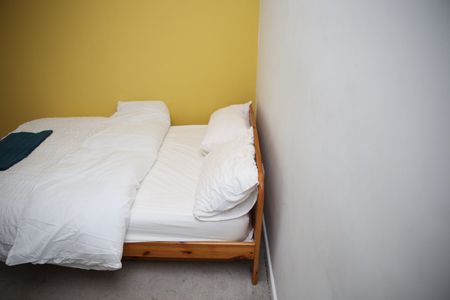 2 Bed Semi-Detached House, Trent Road, LU3 - Photo 4