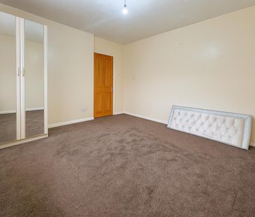 6 Bedroom House To Let - HP12 - Photo 4