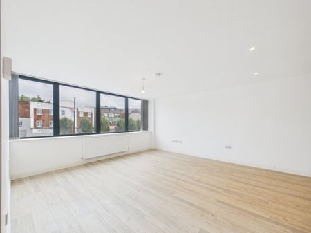 Church Road, Ashford,TW15 - Photo 3