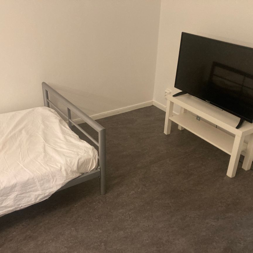 Kanngjutargränd, Vällingby - Photo 1