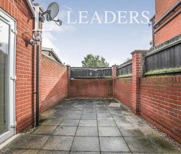 2 bedroom bungalow to rent - Photo 3